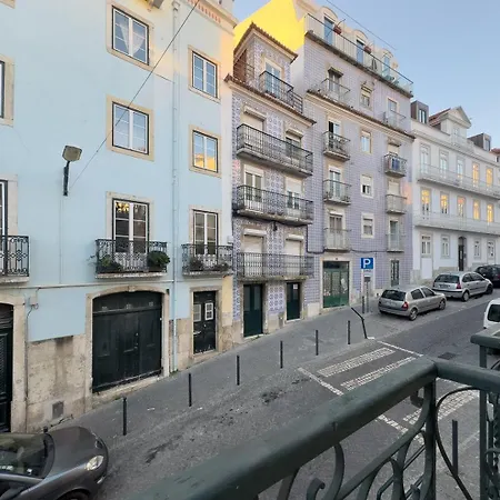 Olarias 2 Bedroom Perfect To Share Near The Castle