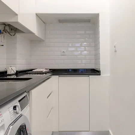 Apartment Olarias 2 Bedroom Perfect To Share Near The Castle Lisbon