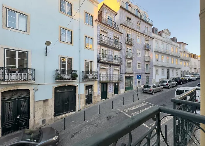 Olarias 2 Bedroom Perfect To Share Near The Castle